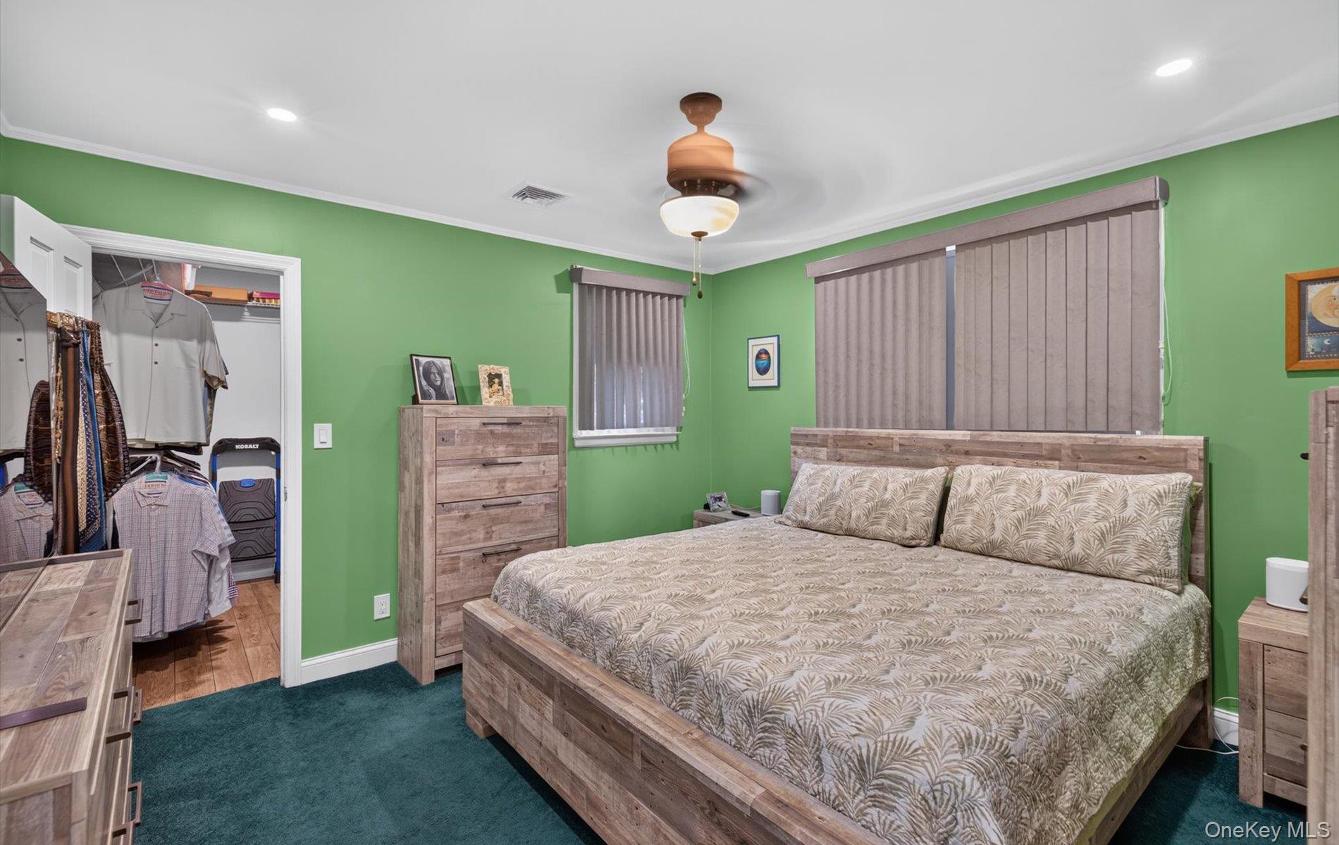 375 Peninsula Boulevard Property Photo 17
