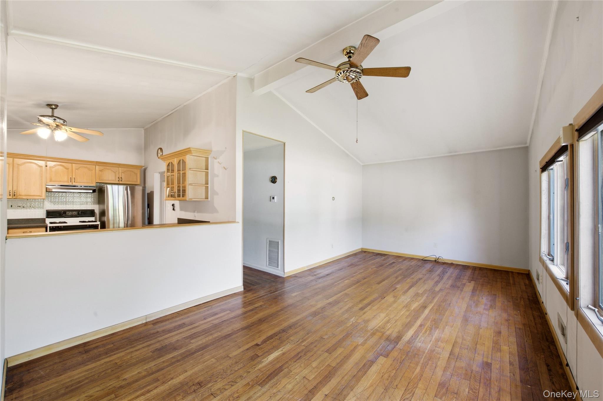 29 Penn Drive Property Photo 8