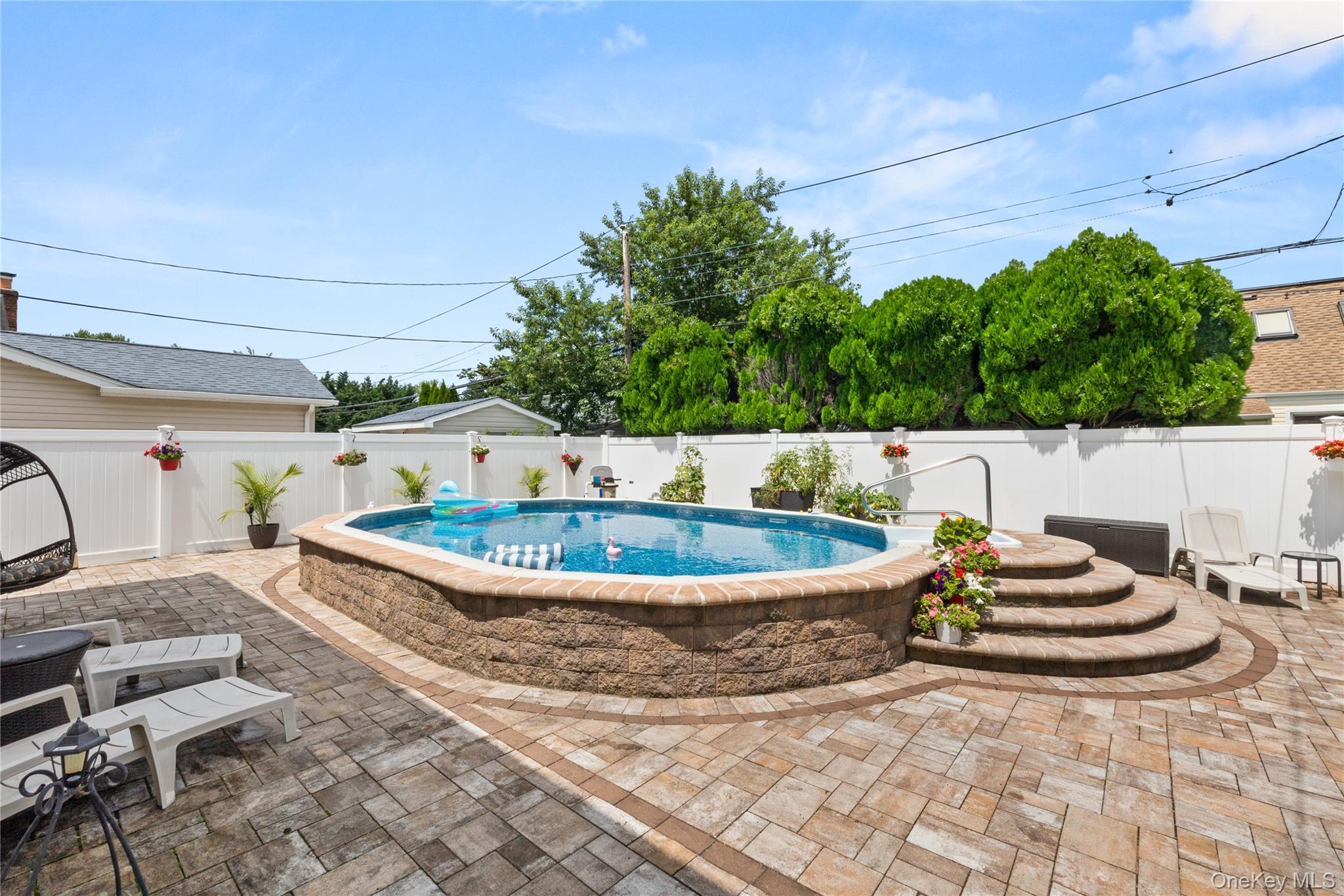 47 Cove Lane Property Photo 16