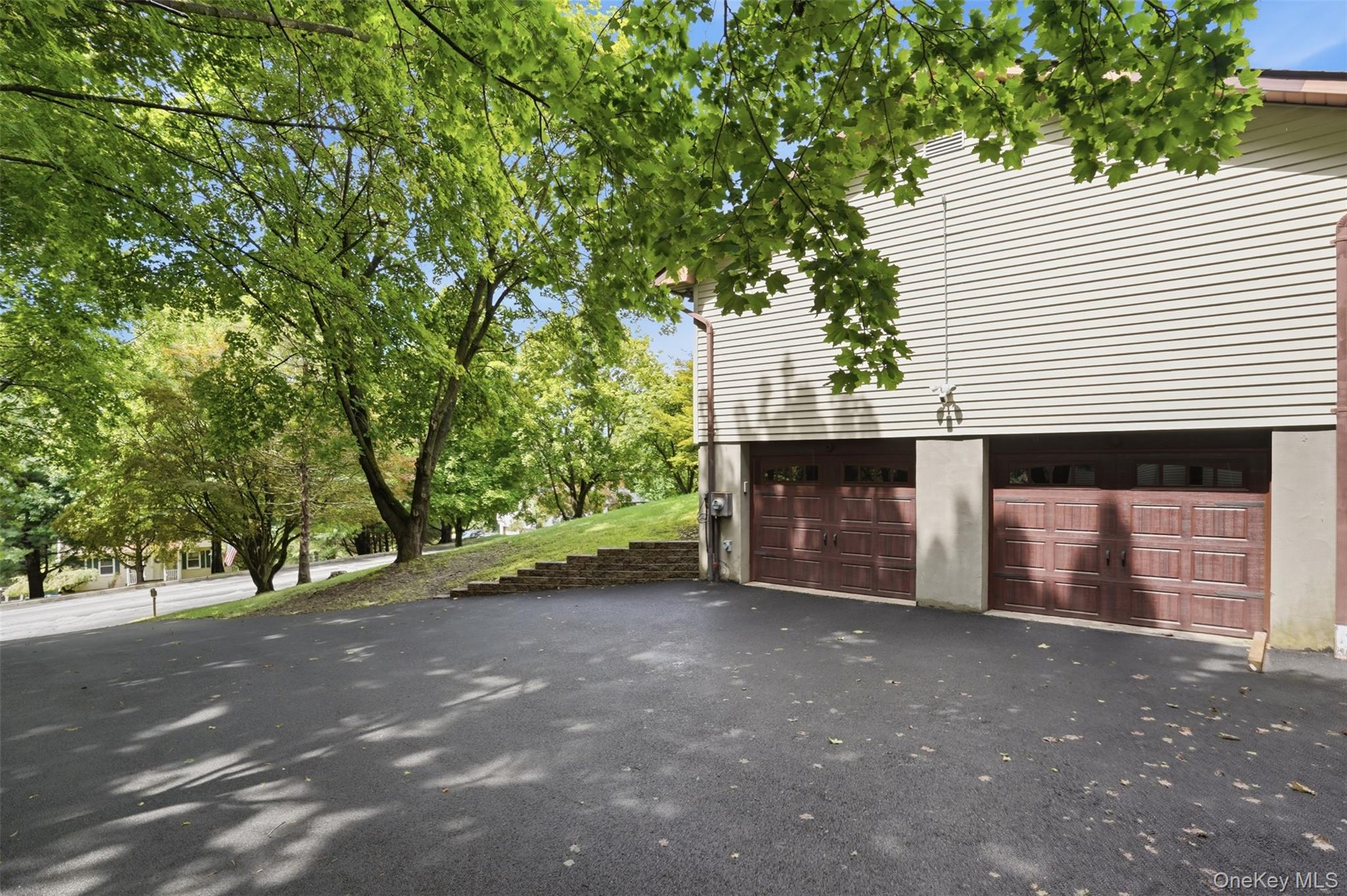 35 Beverly Drive Property Photo 29