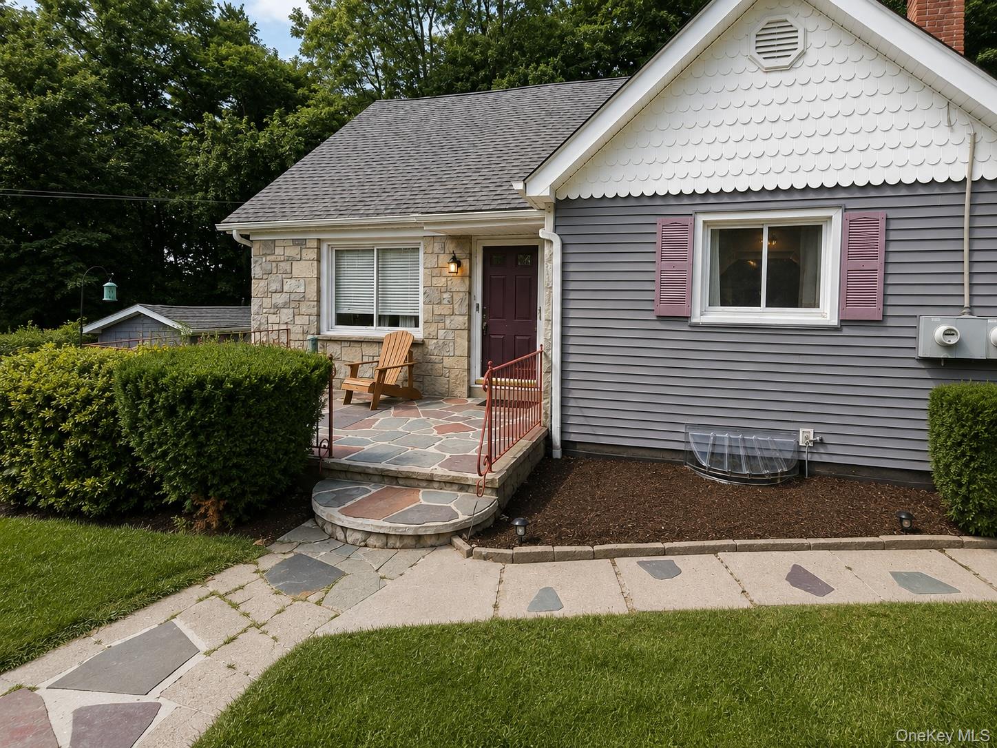 30 Lakeview Terrace Property Photo 1