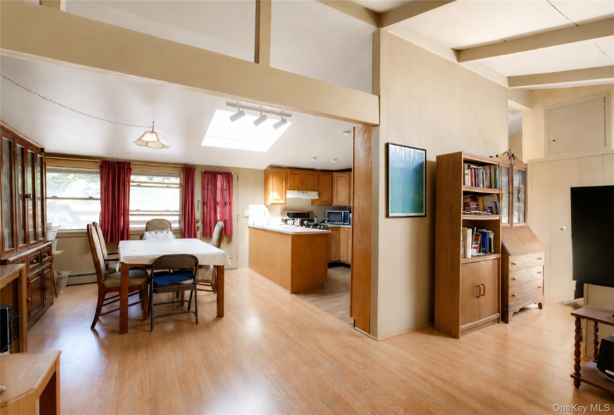 24 Deepdale Drive Property Photo 7
