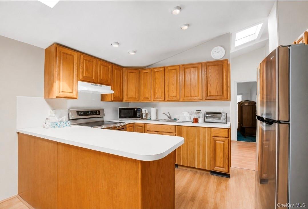 24 Deepdale Drive Property Photo 10