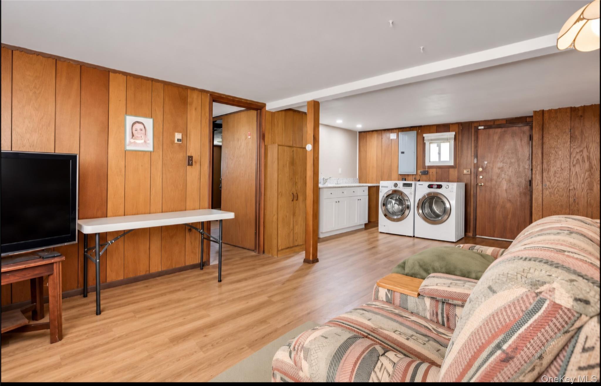 24 Deepdale Drive Property Photo 18