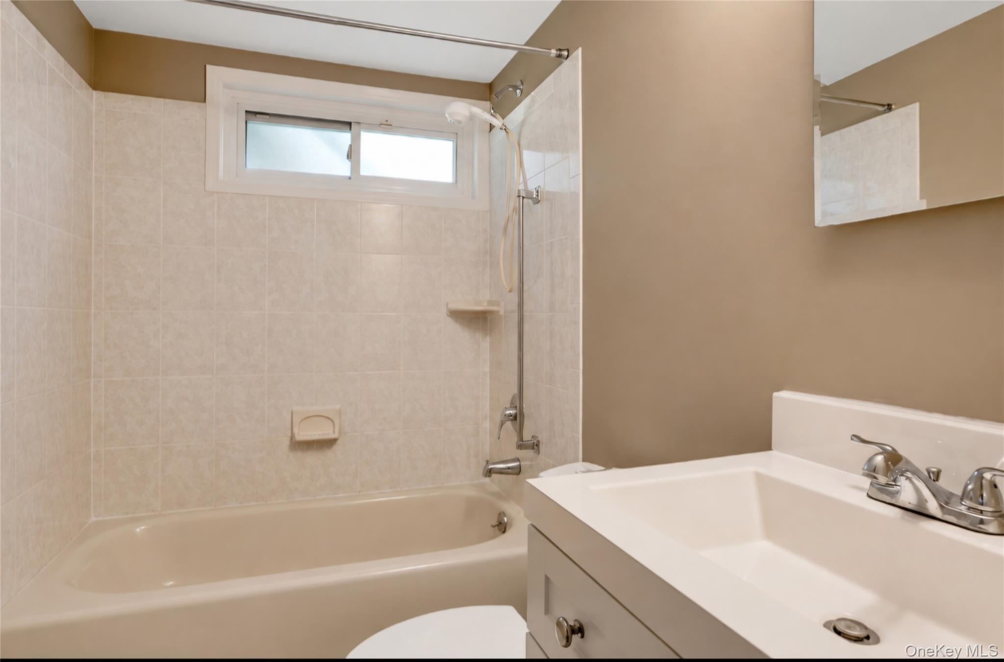 24 Deepdale Drive Property Photo 21
