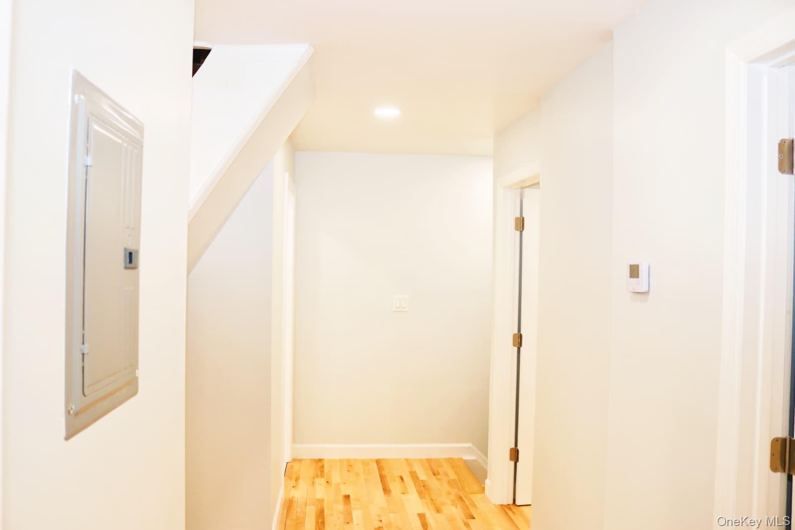21 Randall Avenue Property Photo 8