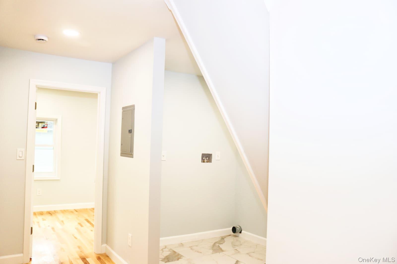 21 Randall Avenue Property Photo 10