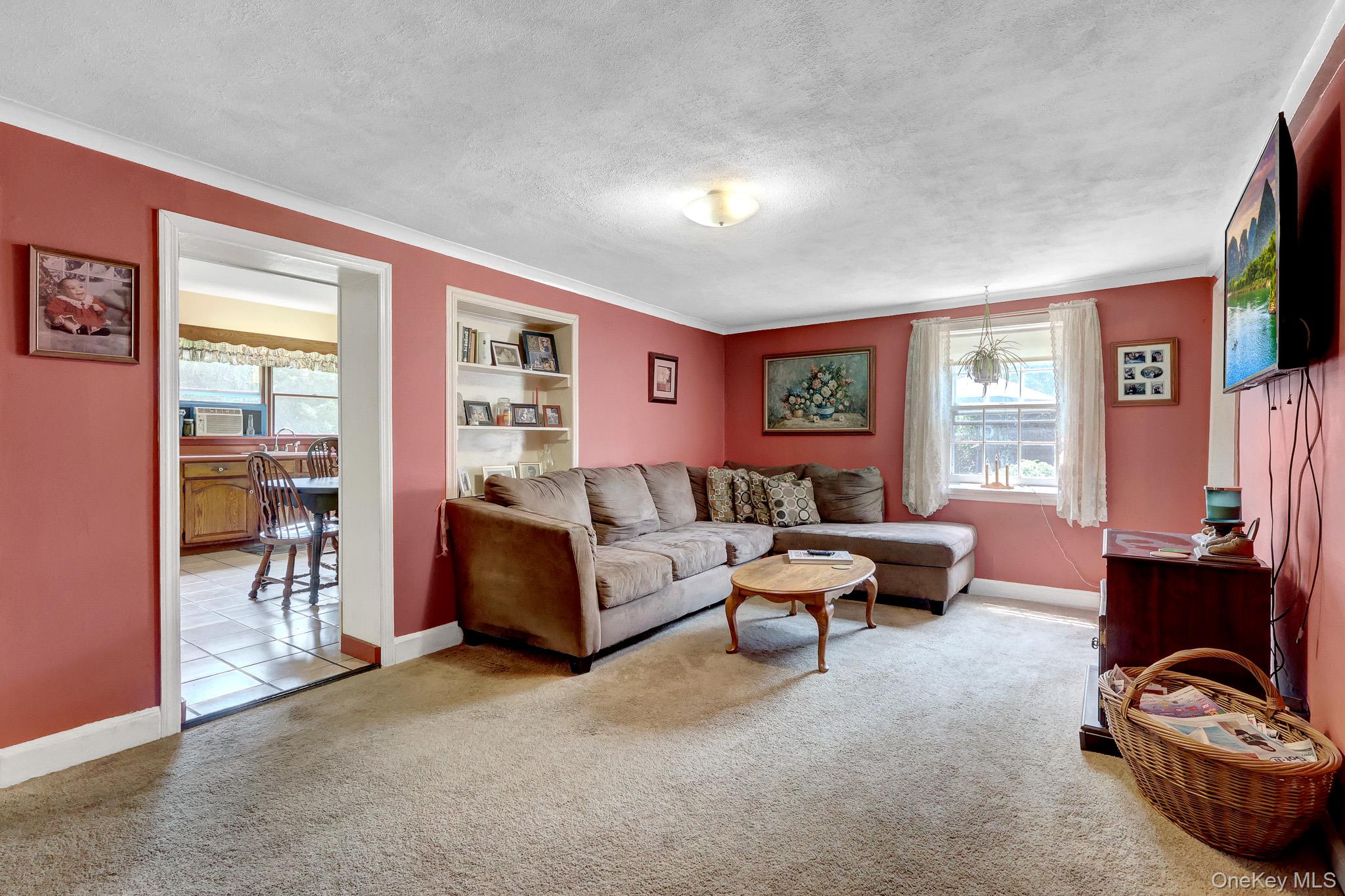 1315 Coates Avenue Property Photo 4