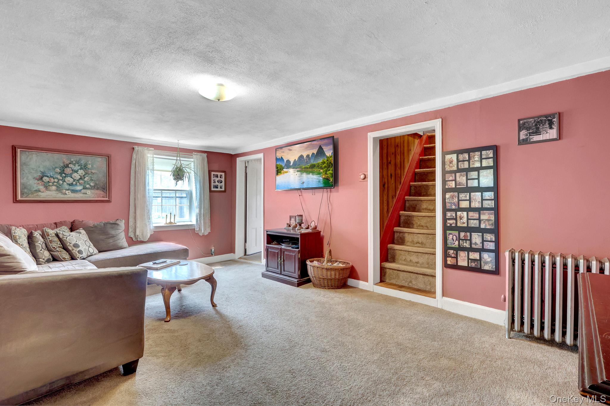 1315 Coates Avenue Property Photo 6