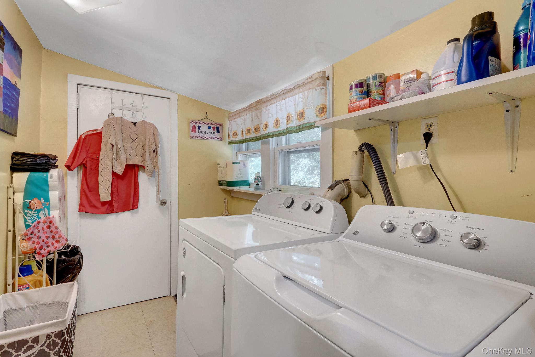 1315 Coates Avenue Property Photo 12