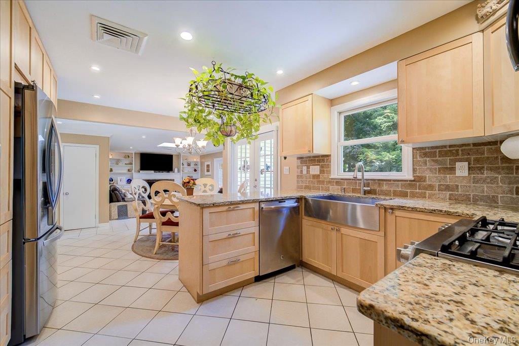 22 Concord Drive Property Photo 3
