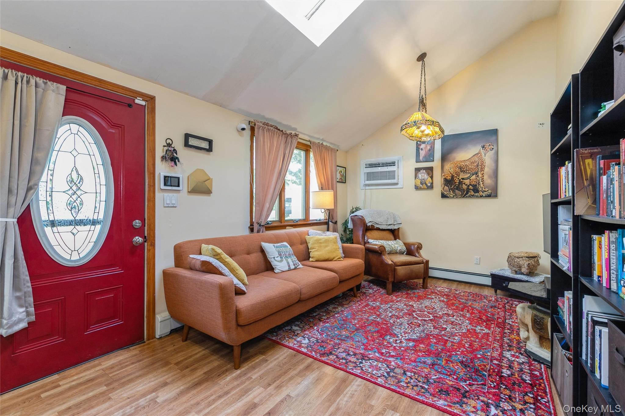 54 Pinelawn Avenue Property Photo 3