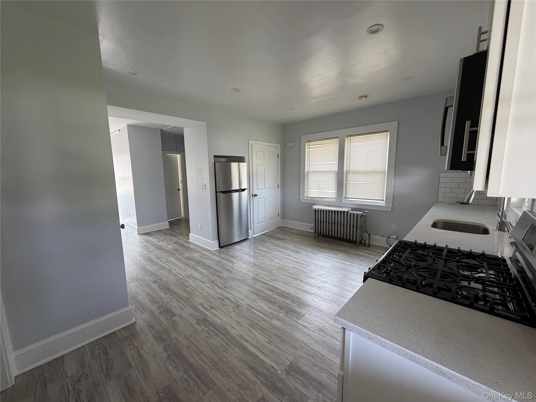 1034418 Property Photo 4