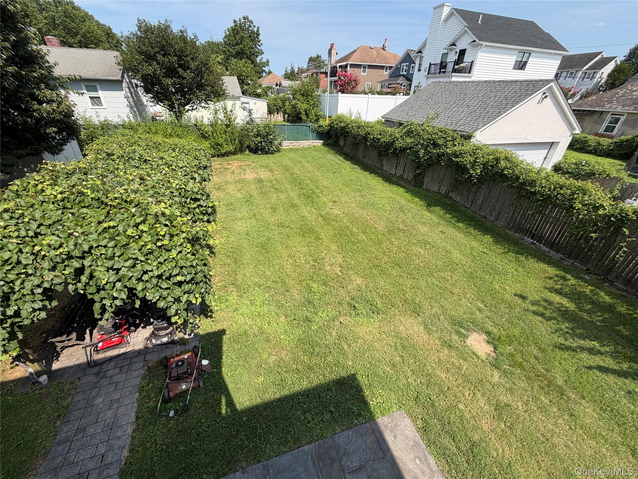 1034418 Property Photo 11