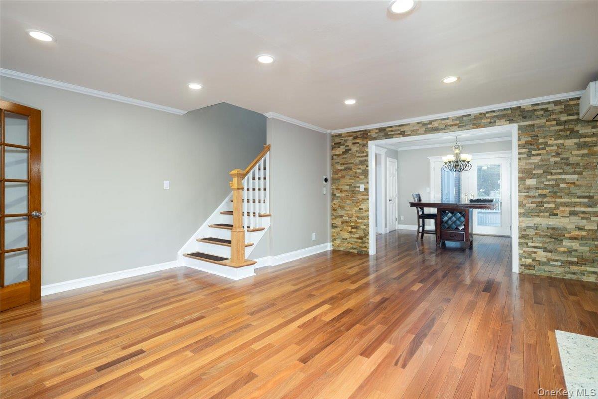 17 Piccadilly Downs Property Photo 5