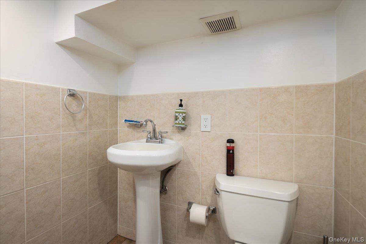 17 Piccadilly Downs Property Photo 16