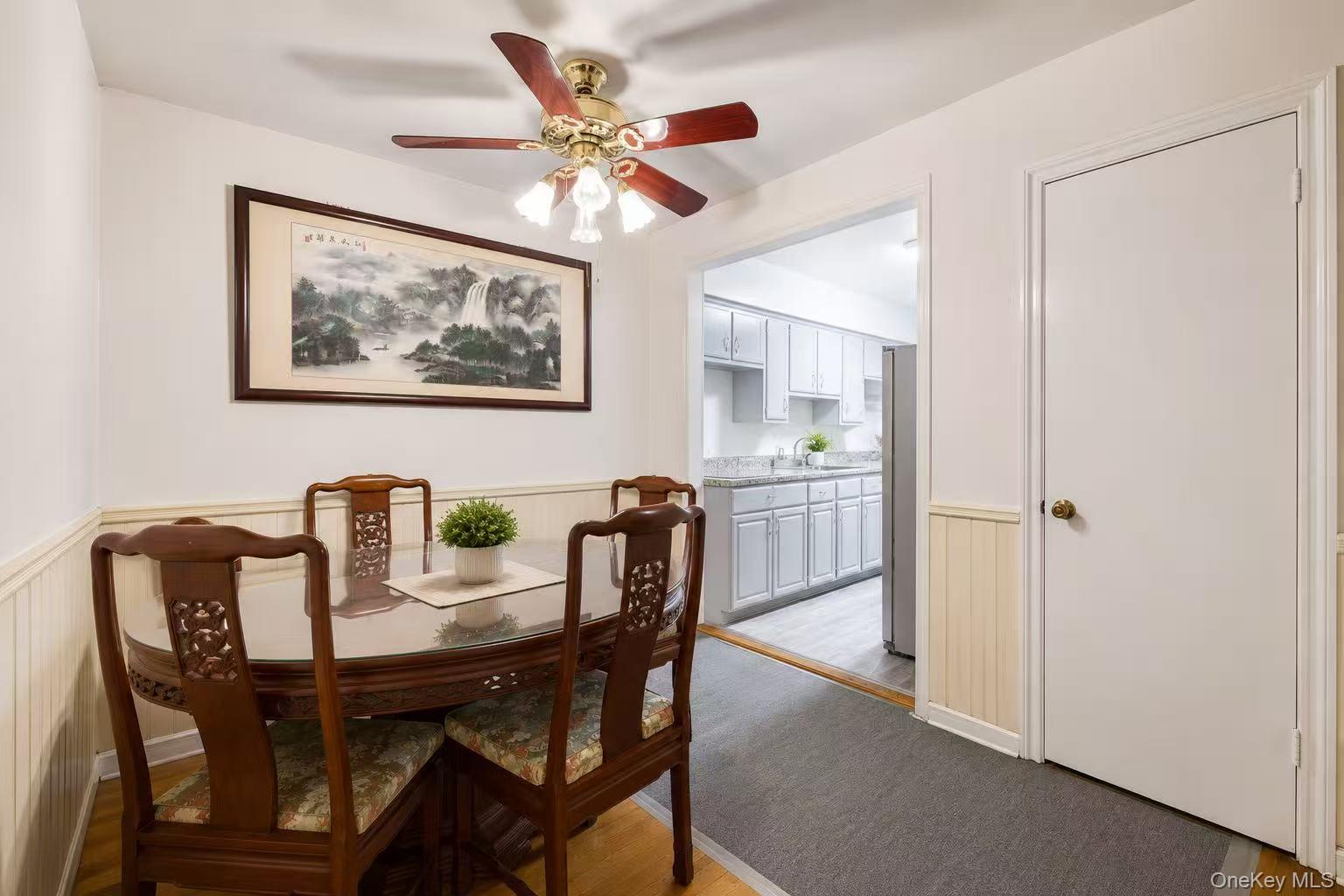 6726 Utopia Parkway Property Photo 5