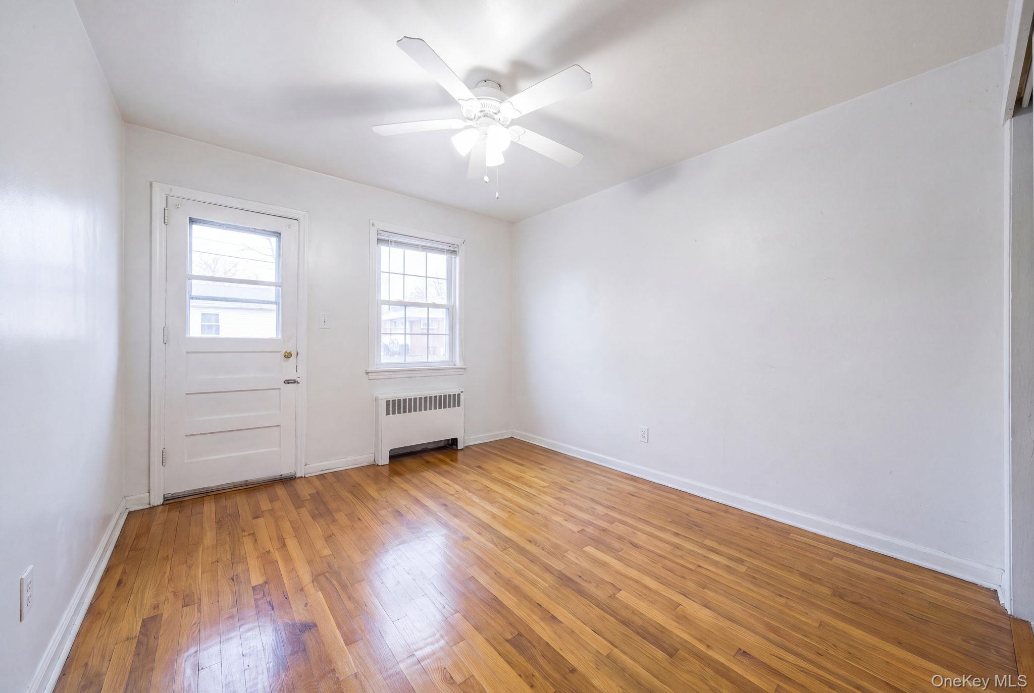 6726 Utopia Parkway Property Photo 11