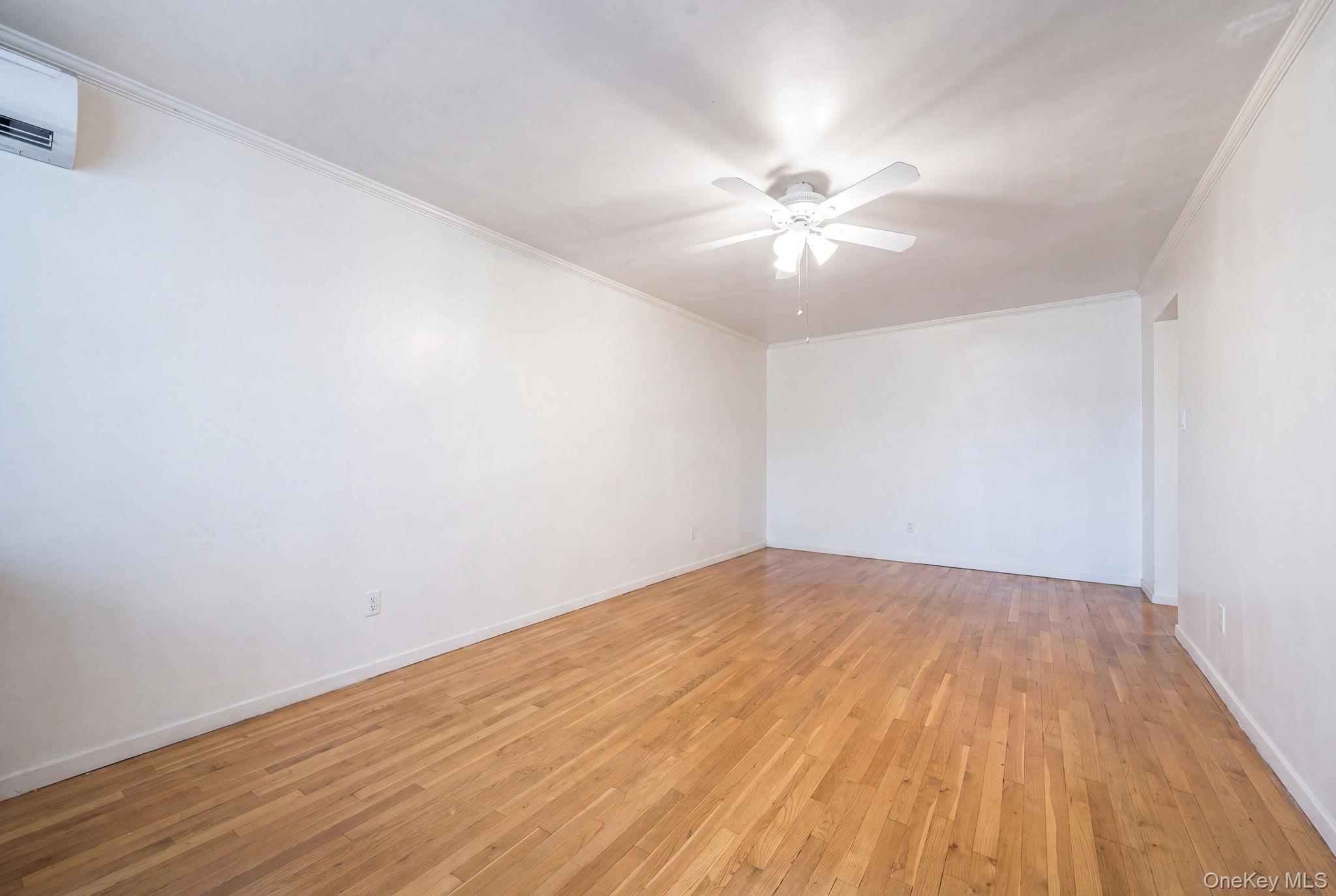 6726 Utopia Parkway Property Photo 16