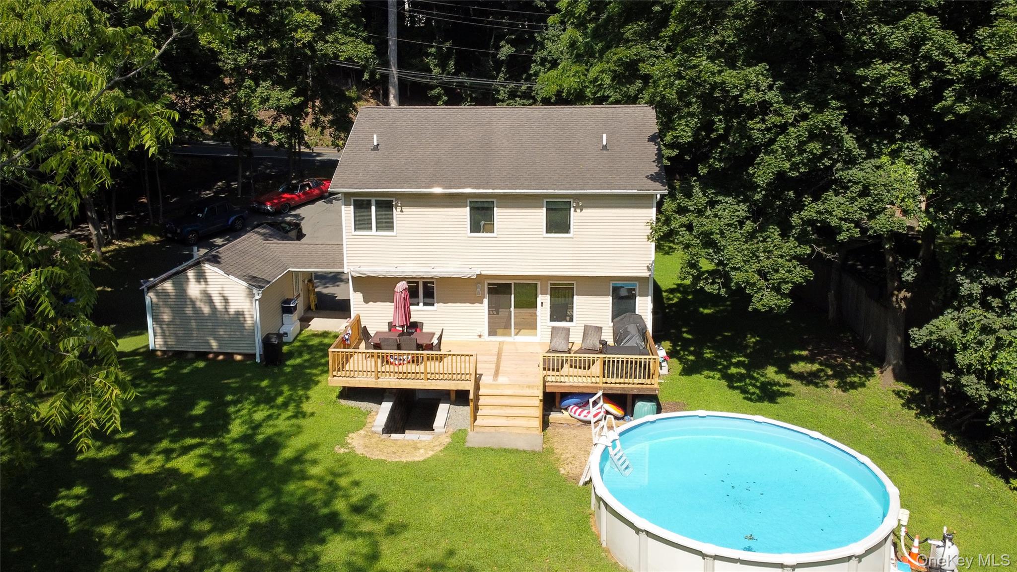 10 Reservoir Road Property Photo 9