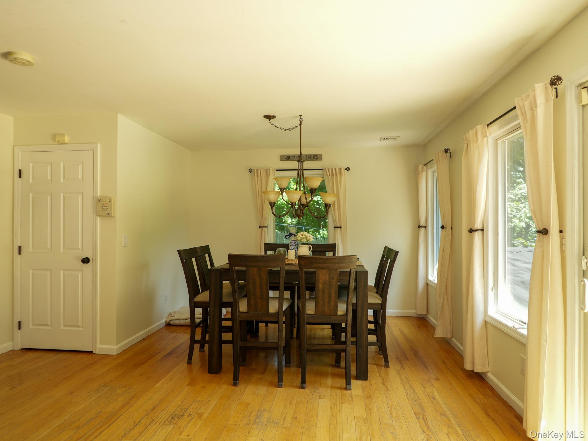 10 Reservoir Road Property Photo 15