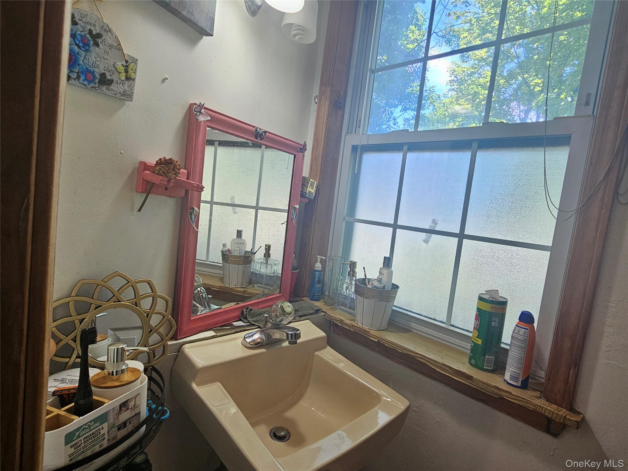 70 Main Street Property Photo 14