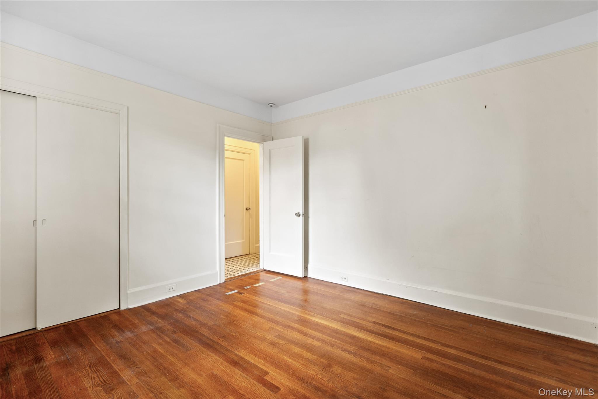 210 Aka 206 Hollywood Avenue Property Photo 17