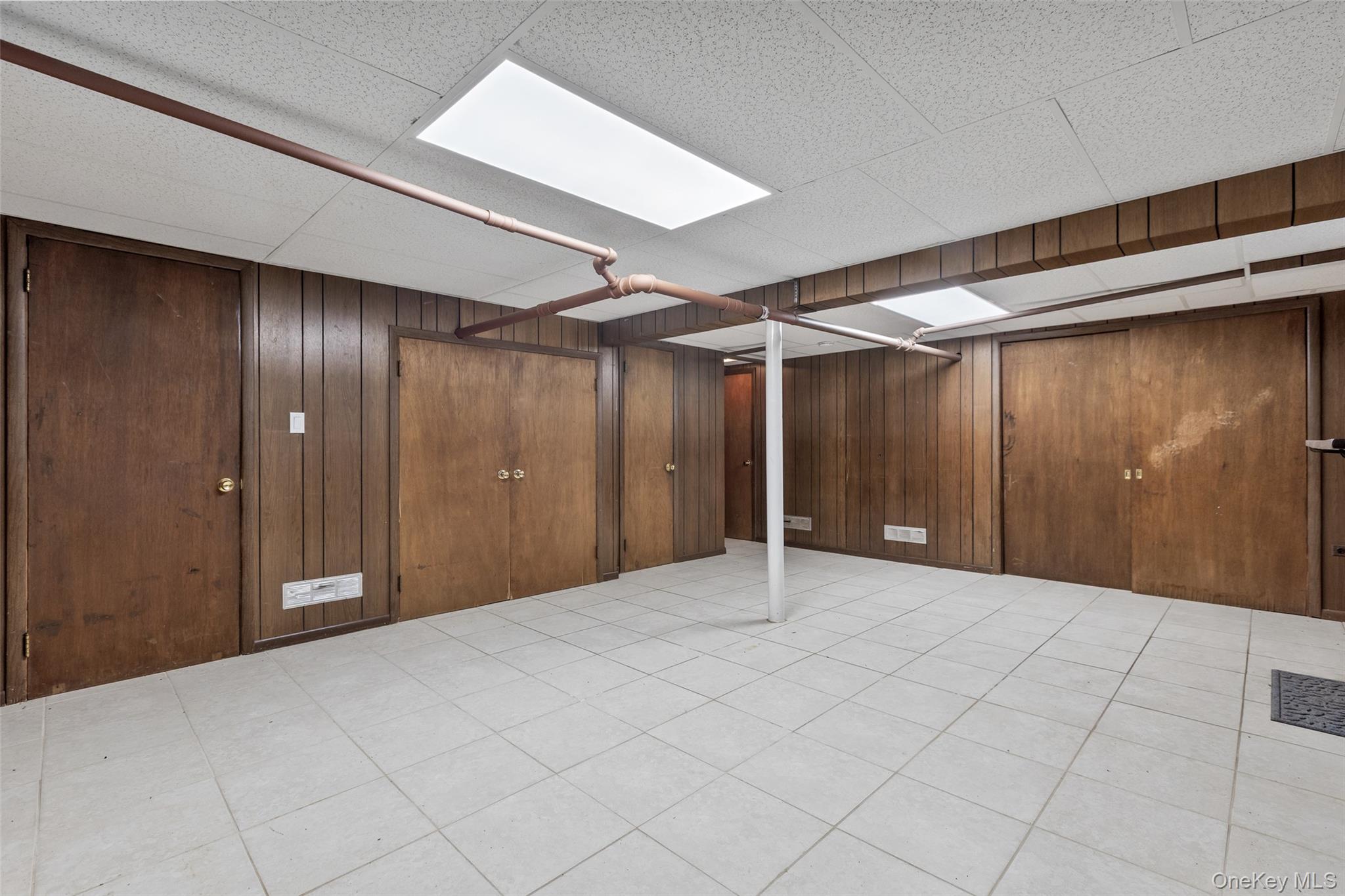 210 Aka 206 Hollywood Avenue Property Photo 23