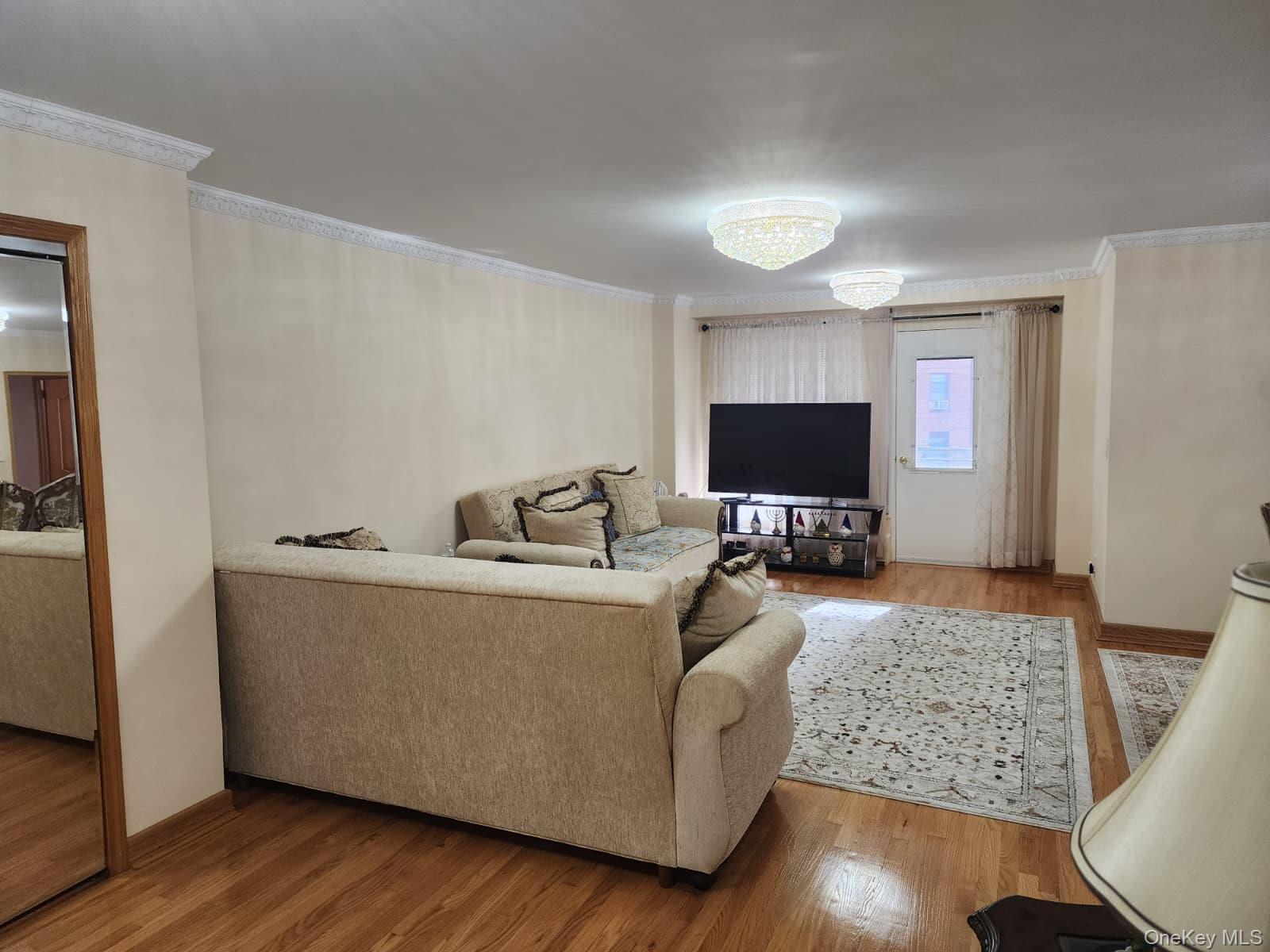 61-25 98th Street 6e Property Photo 5