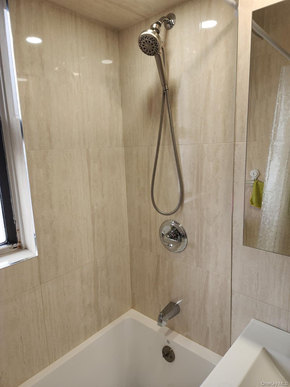 61-25 98th Street 6e Property Photo 16