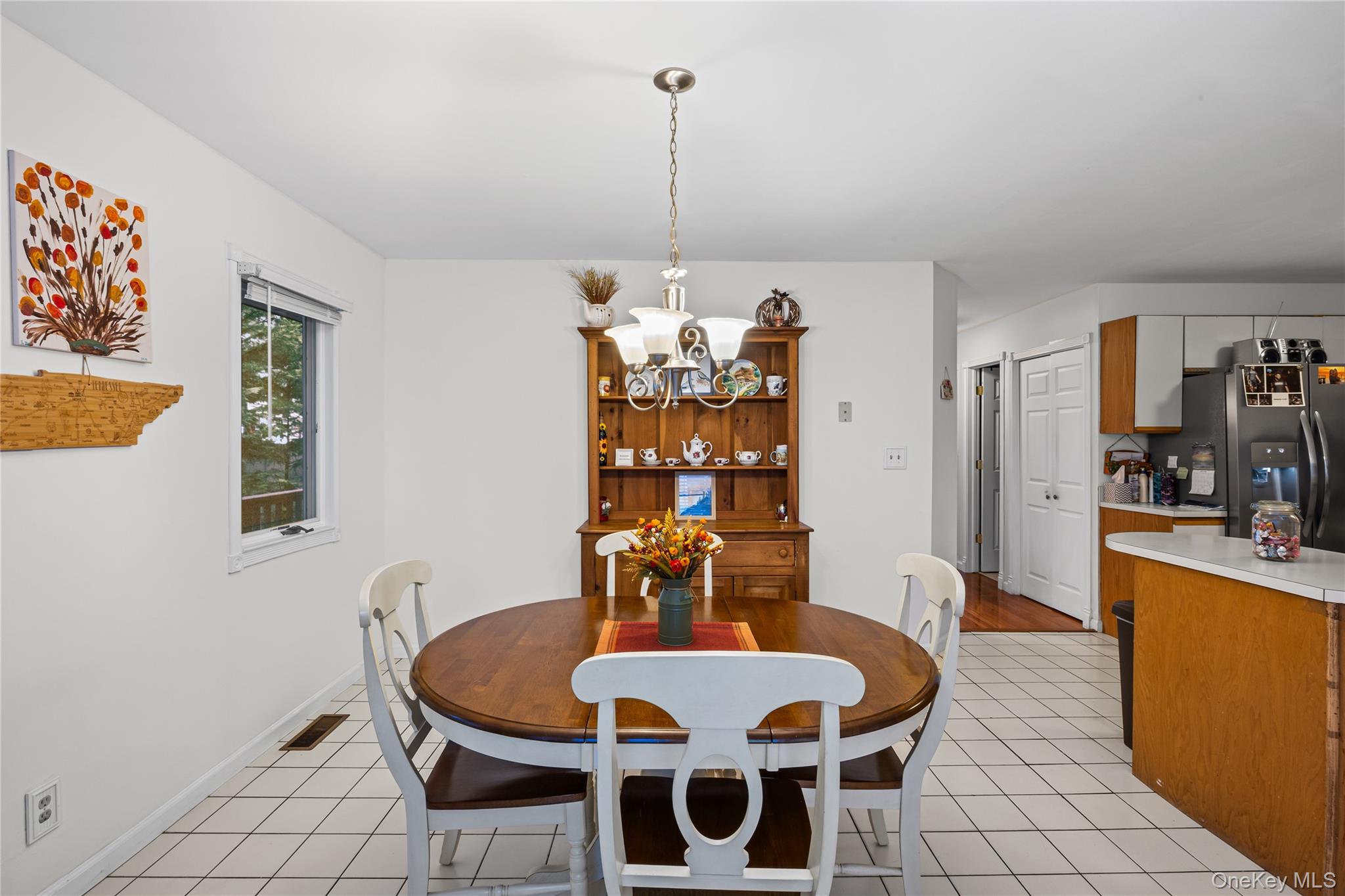 2 Windsor Court Property Photo 13