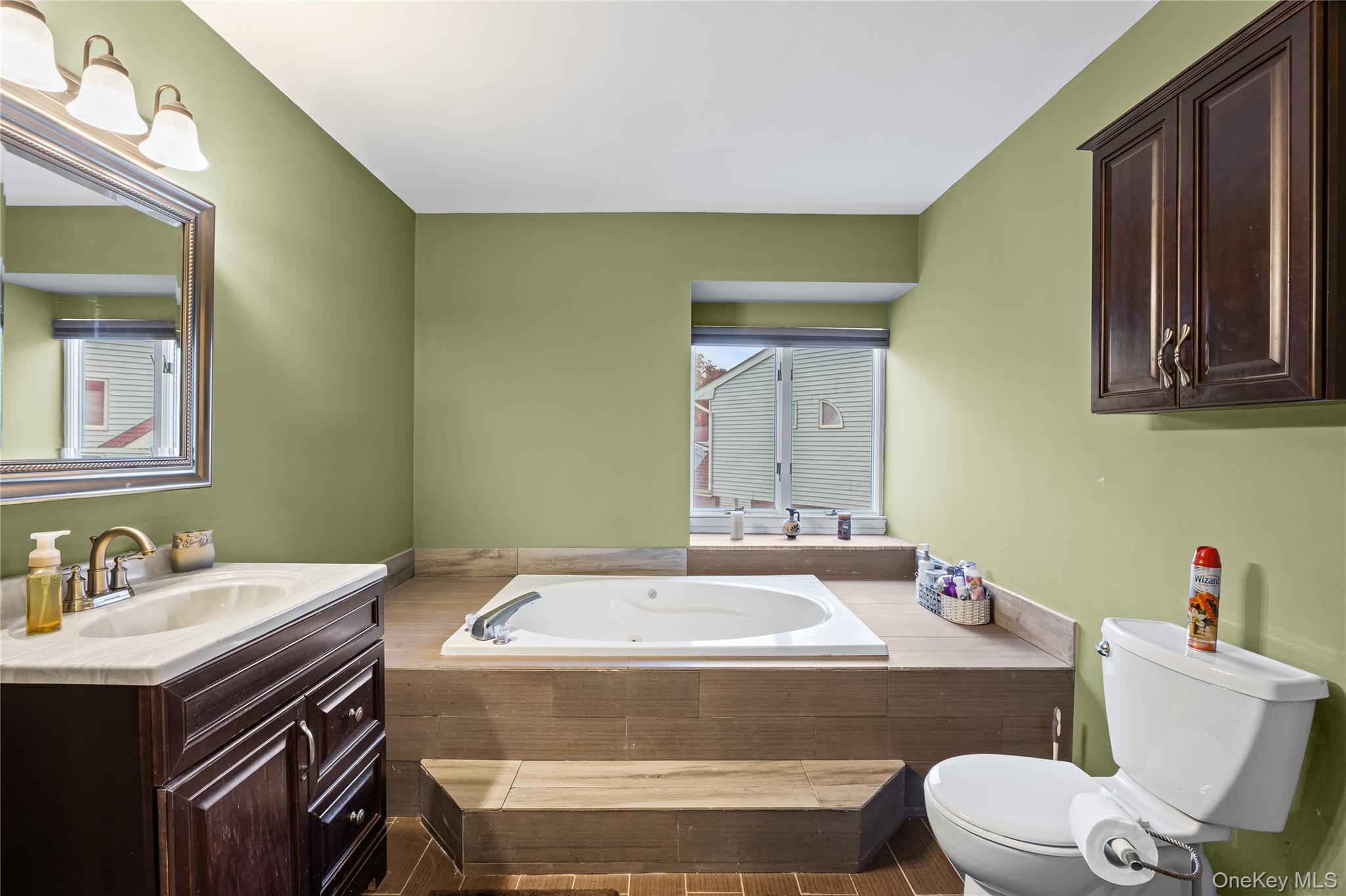 2 Windsor Court Property Photo 19