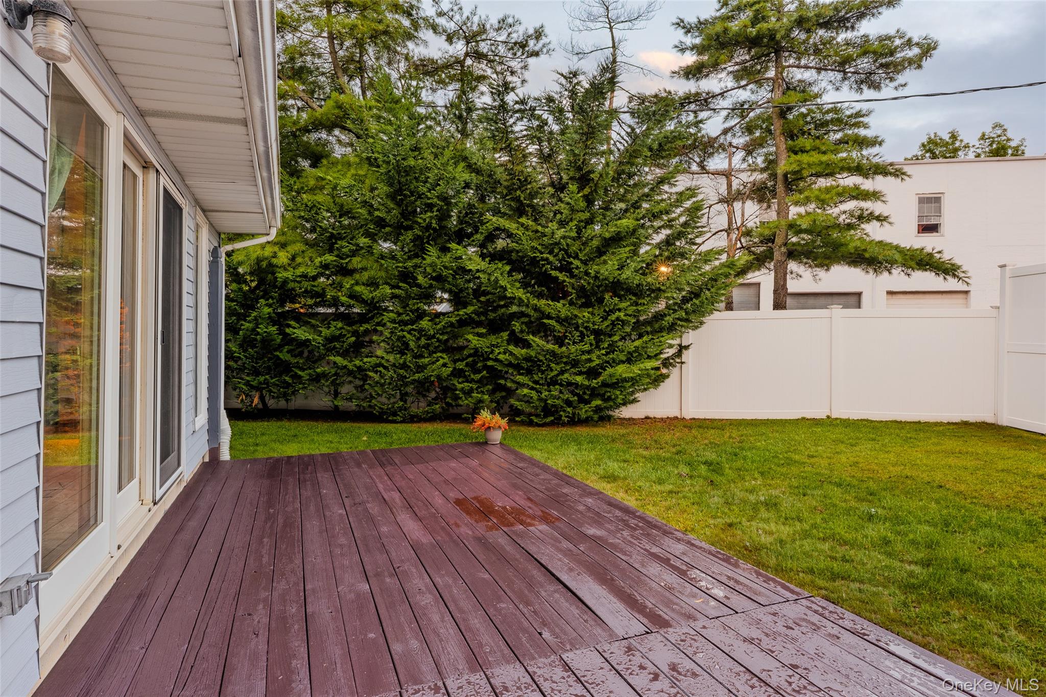 2 Windsor Court Property Photo 30