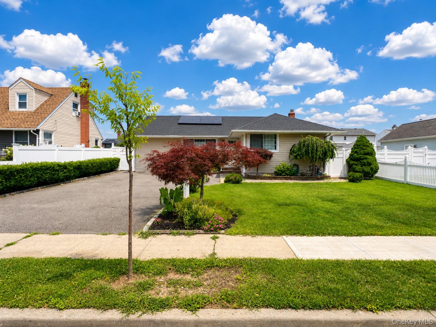35 Taylor Avenue Property Photo 1