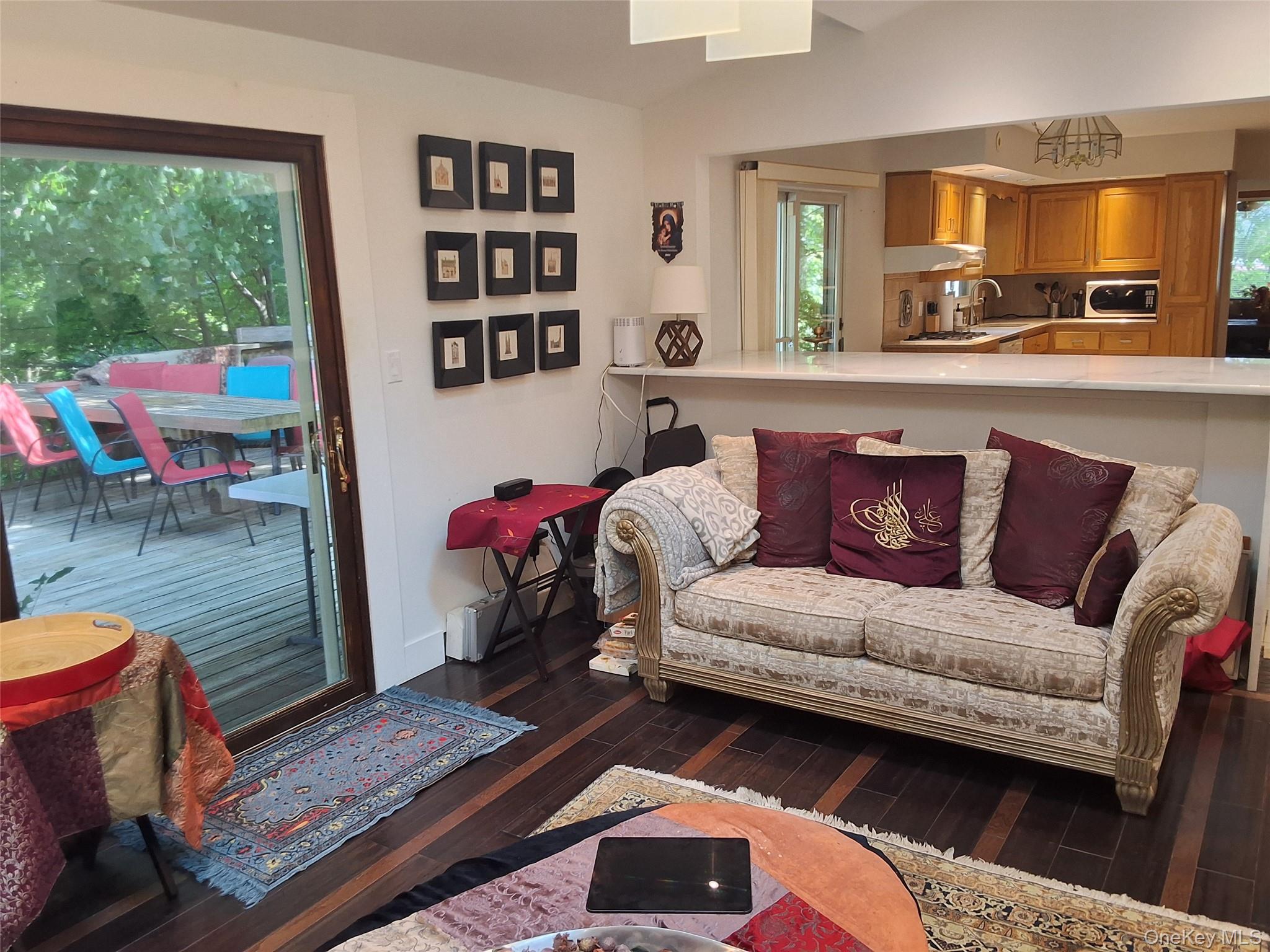 6 Strathmore Drive Property Photo 10