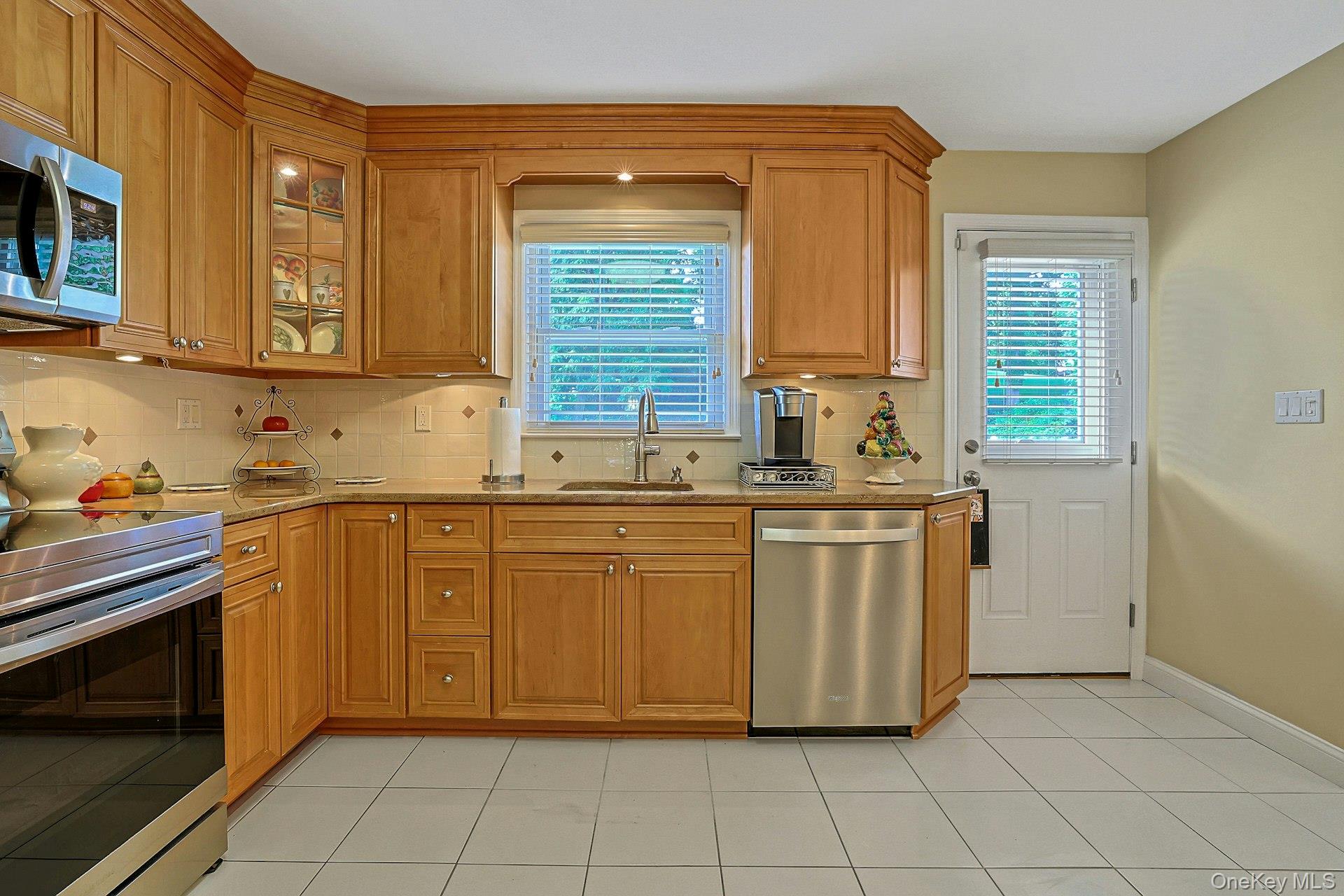 12 Pine Drive Property Photo 10