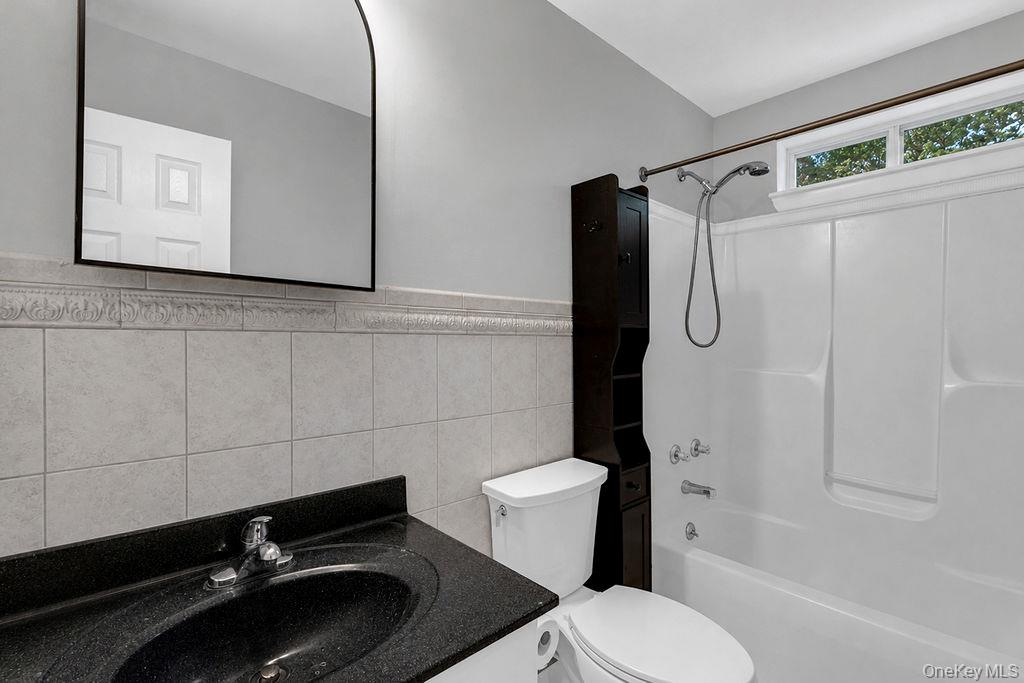155 Little Fresh Pond Road Property Photo 9