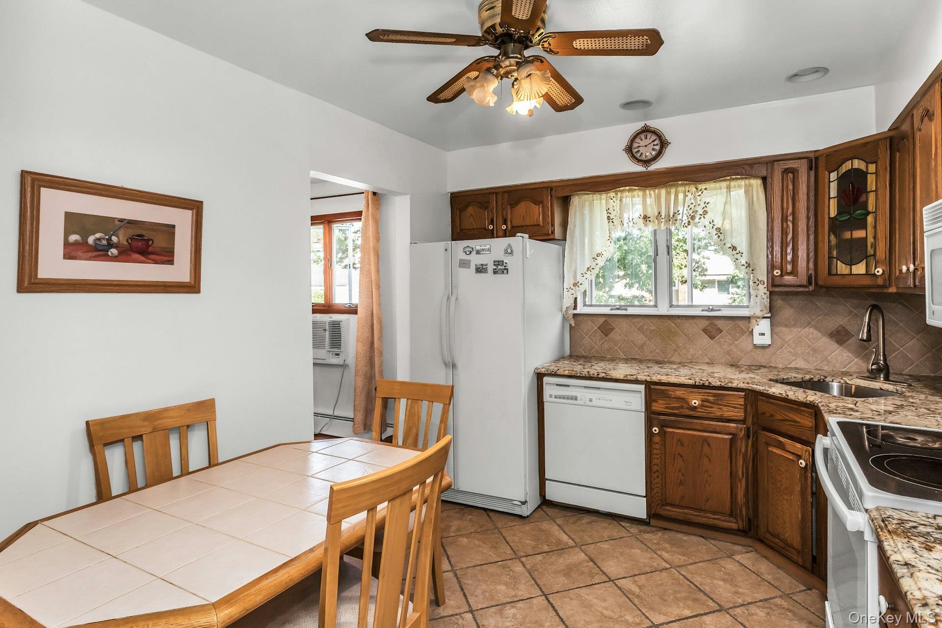 50 Jerome Street Property Photo 9