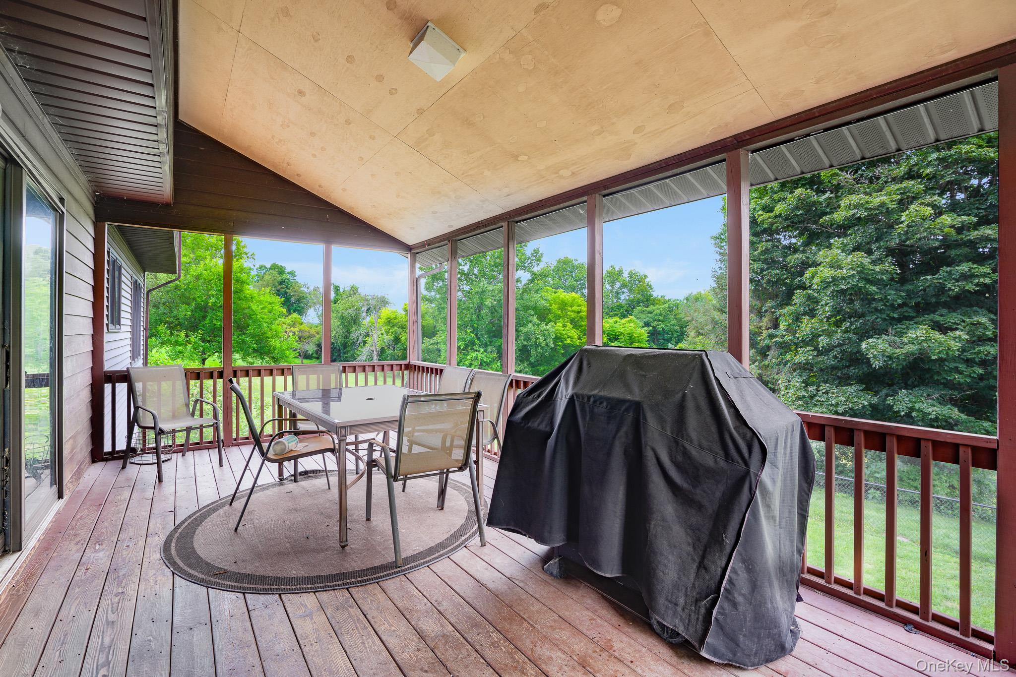 27 Patricia Drive Property Photo 14