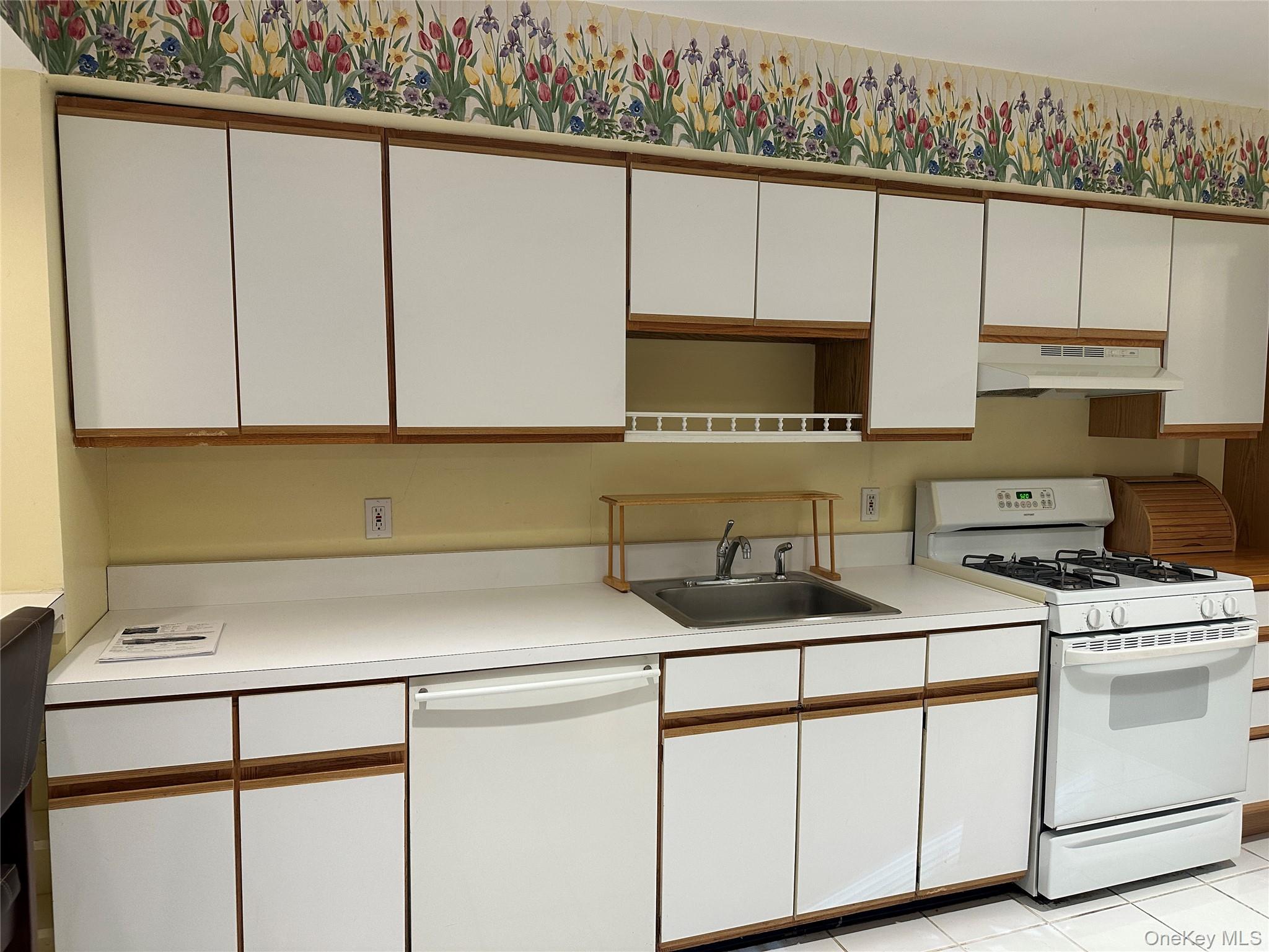 63 Franklin Avenue 2 Property Photo 2