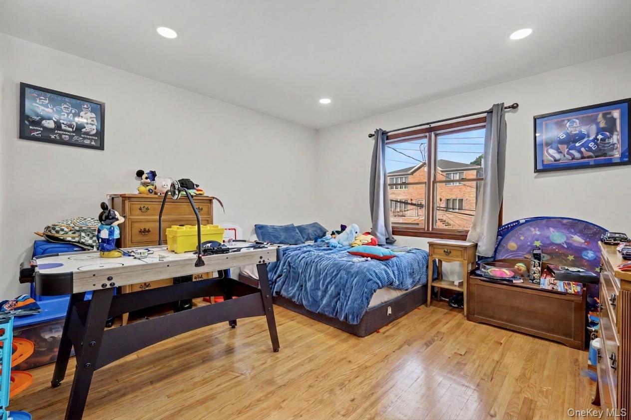 17 Aka 13 Smart Avenue Property Photo 16