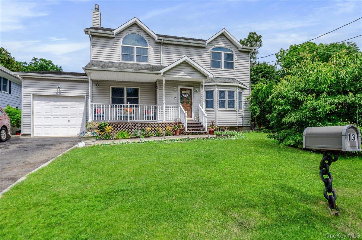 13 Meadow Lane Property Photo 2