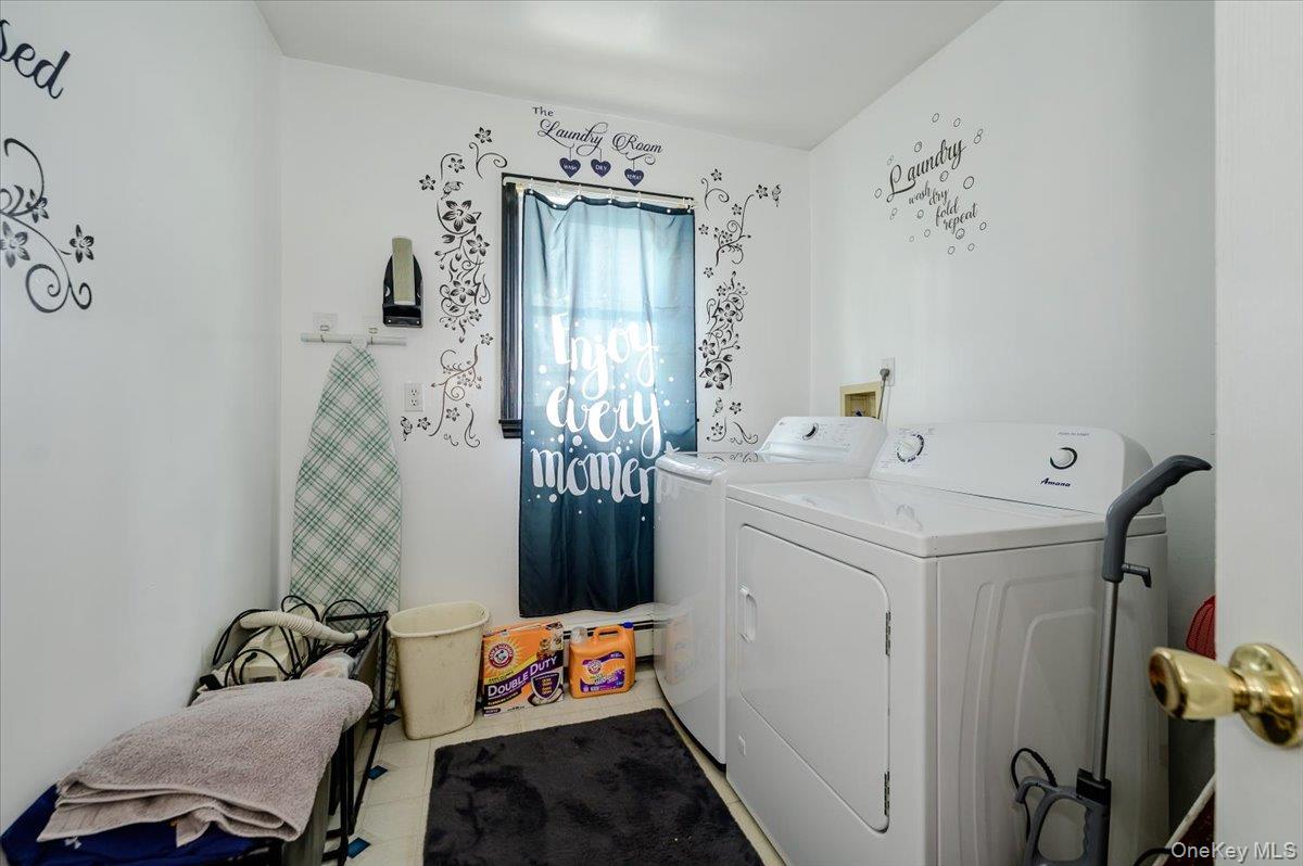 13 Meadow Lane Property Photo 19