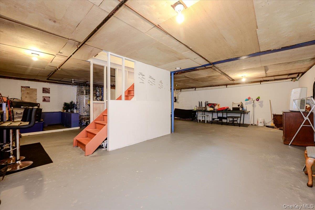 13 Meadow Lane Property Photo 20