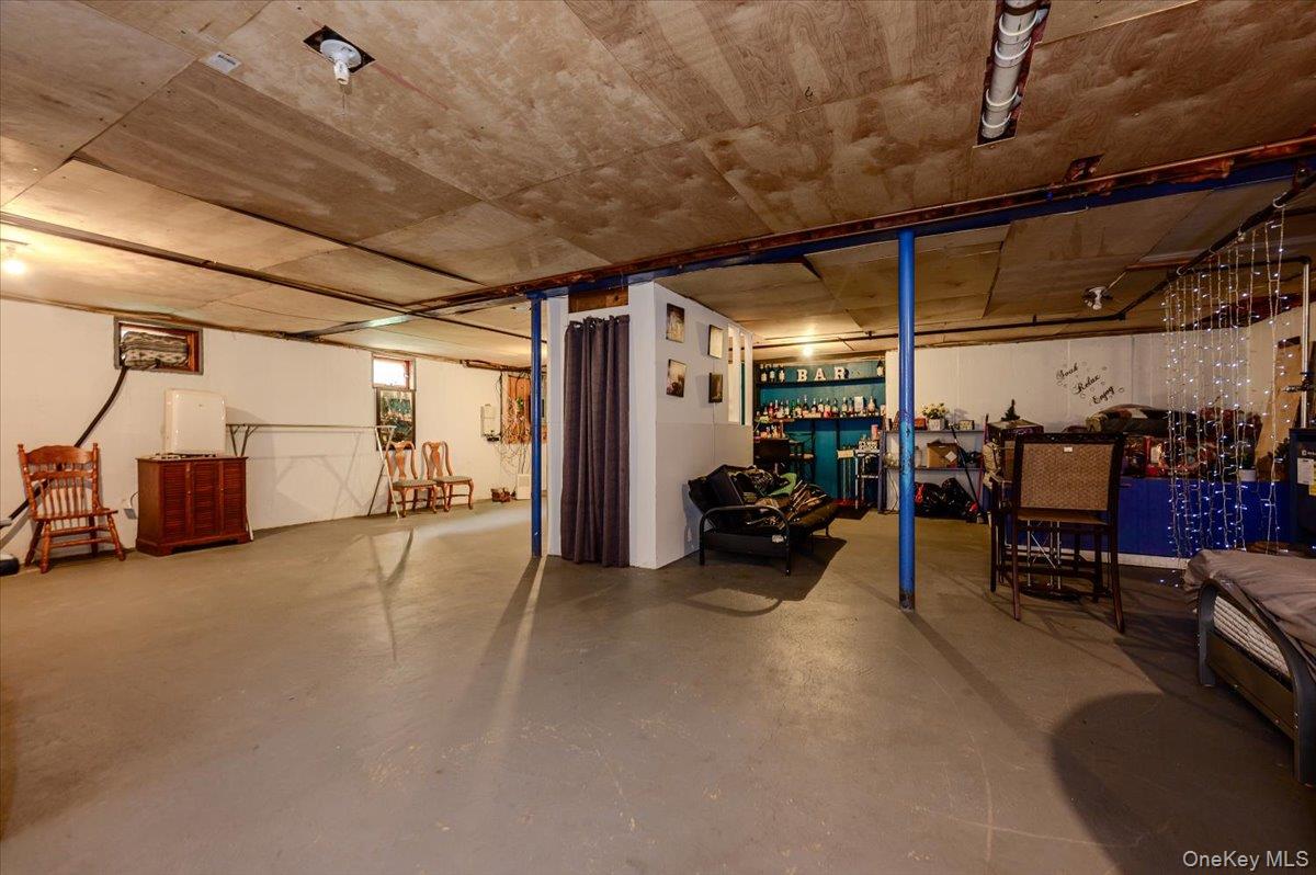 13 Meadow Lane Property Photo 21