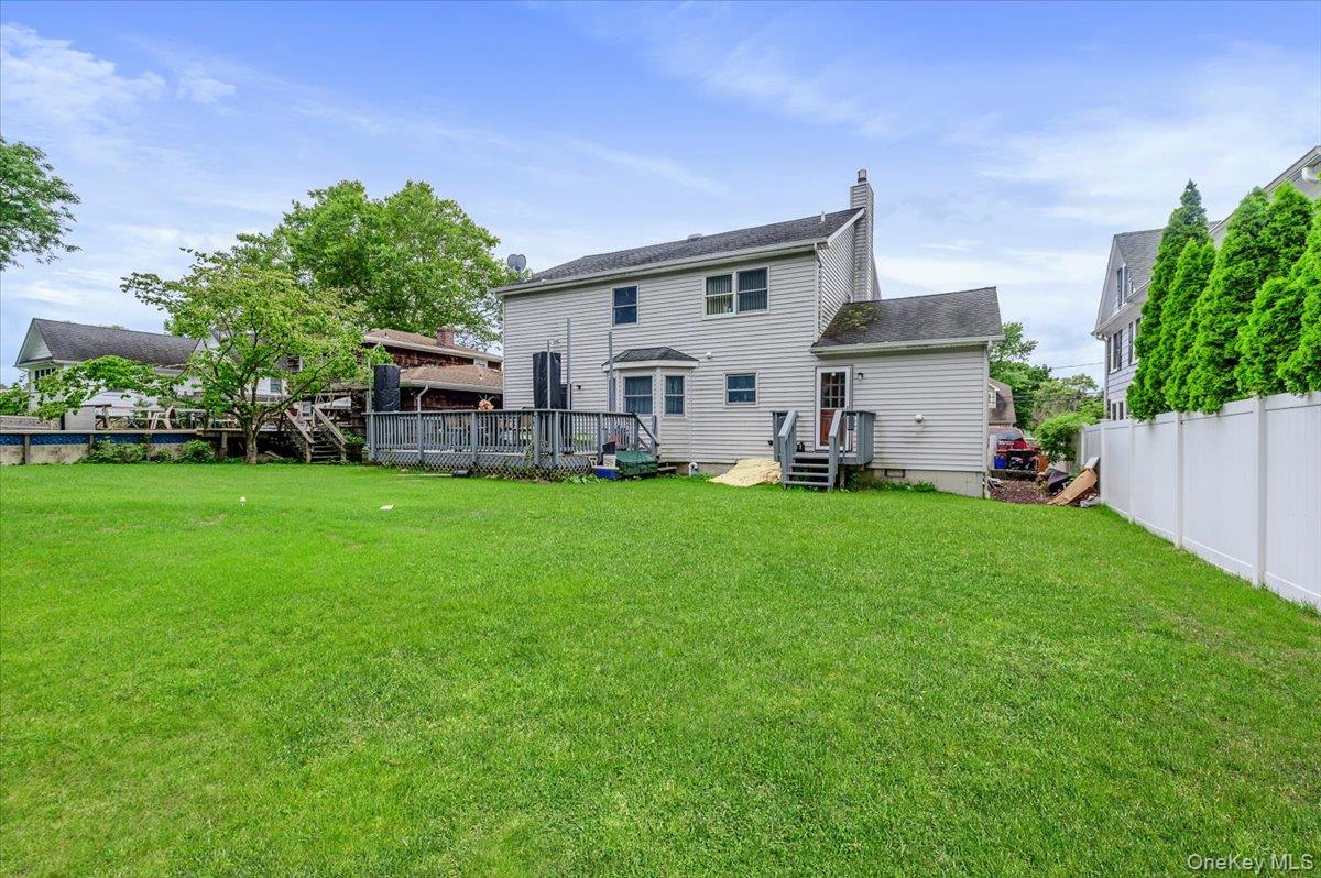 13 Meadow Lane Property Photo 23