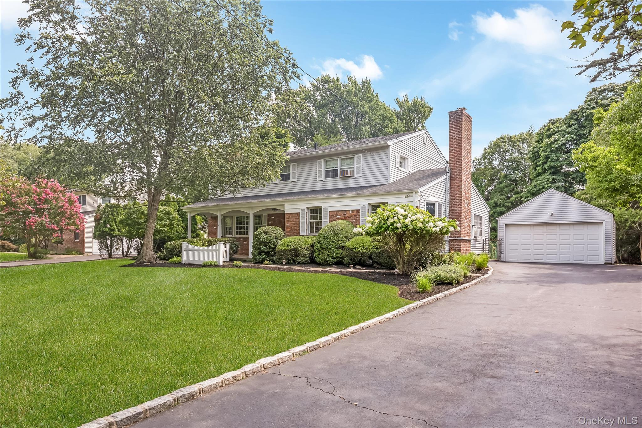 4 Crinkle Court Property Photo 3