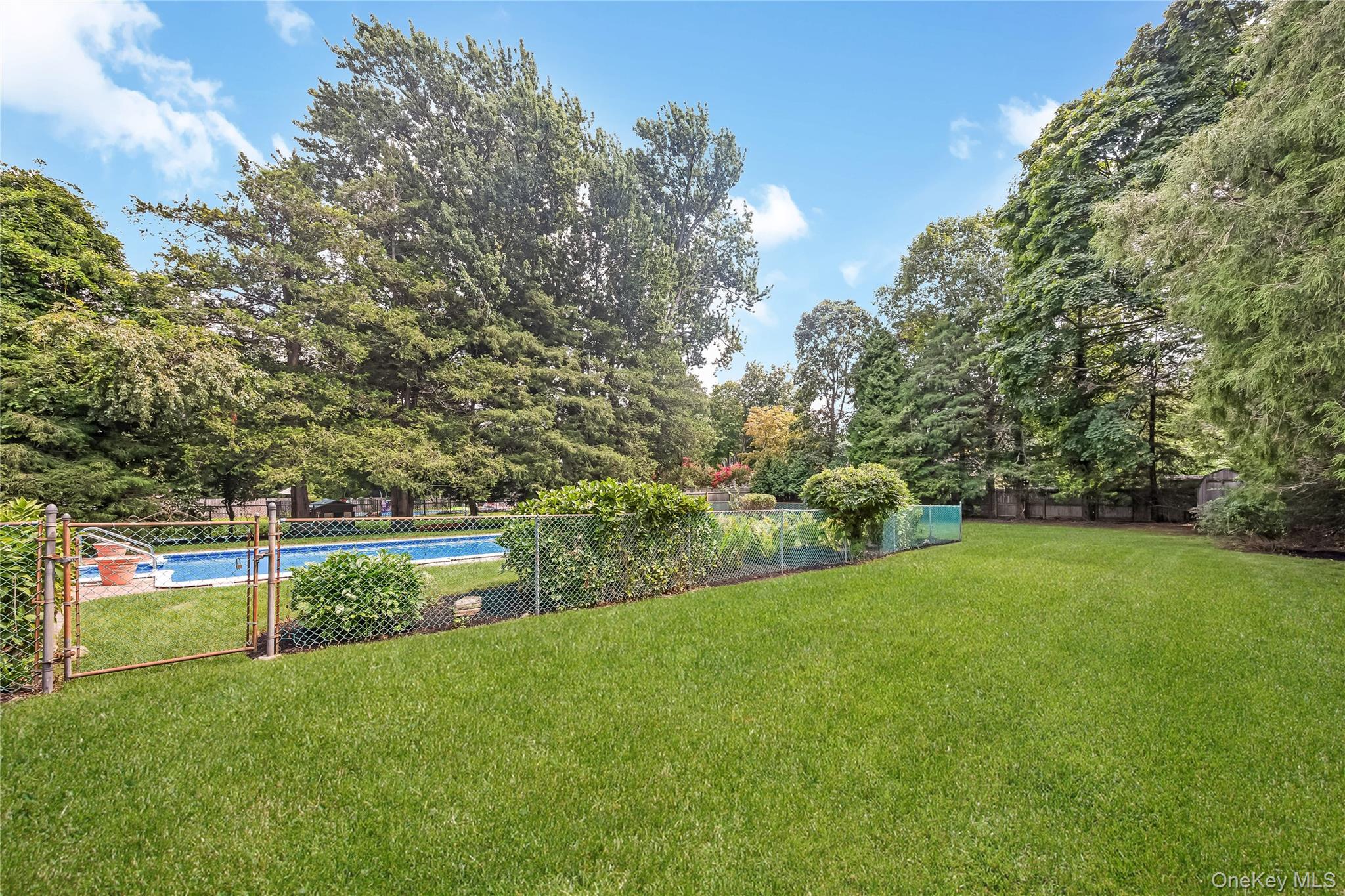 4 Crinkle Court Property Photo 36