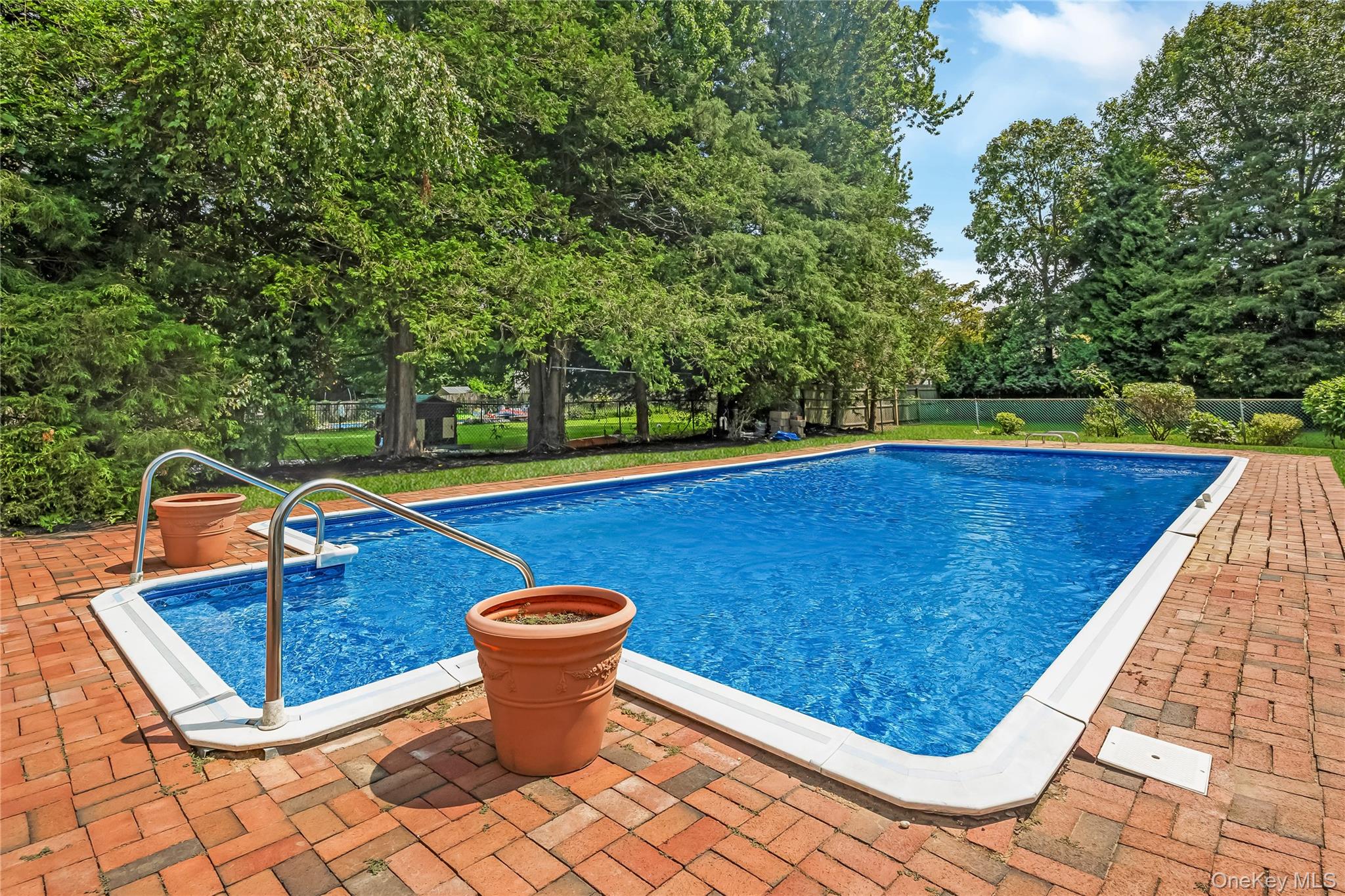 4 Crinkle Court Property Photo 37