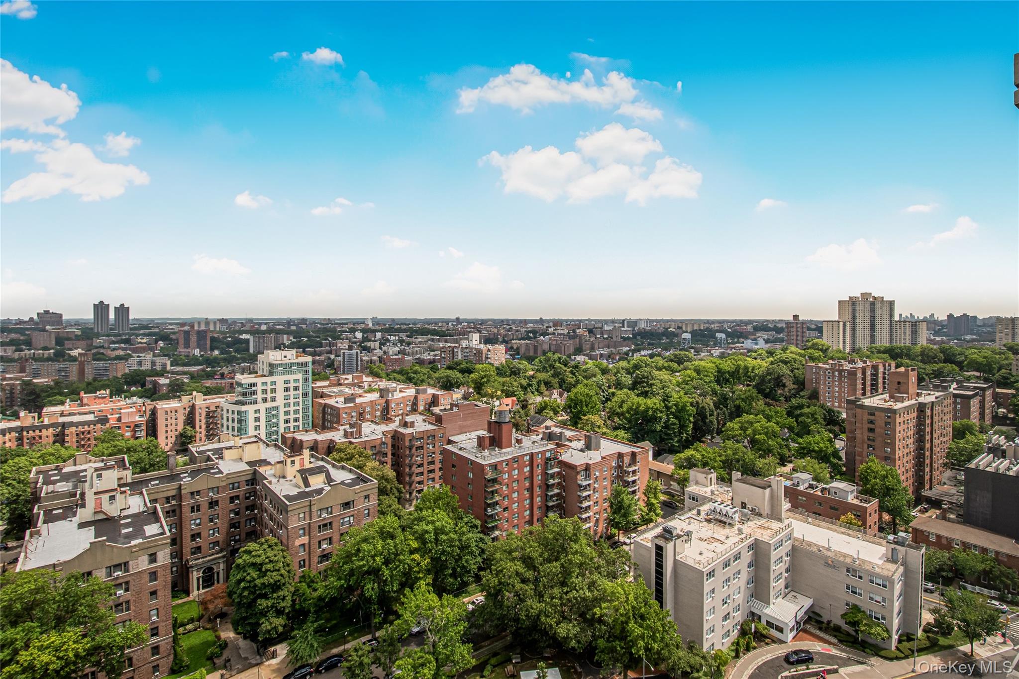 3333 Henry Hudson Parkway 22c Property Photo 1